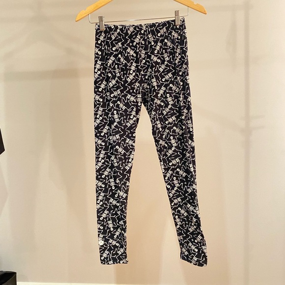 Sweet legs legging. Skeleton print. One size fits all - Picture 10 of 10